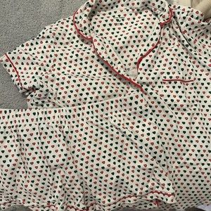 Roller Rabbit Pajama Set red green hearts
